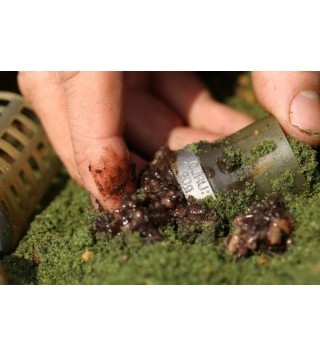 GURU X-Change Distance Feeder Solid etetőkosár-  Medium 40g+50g Solid